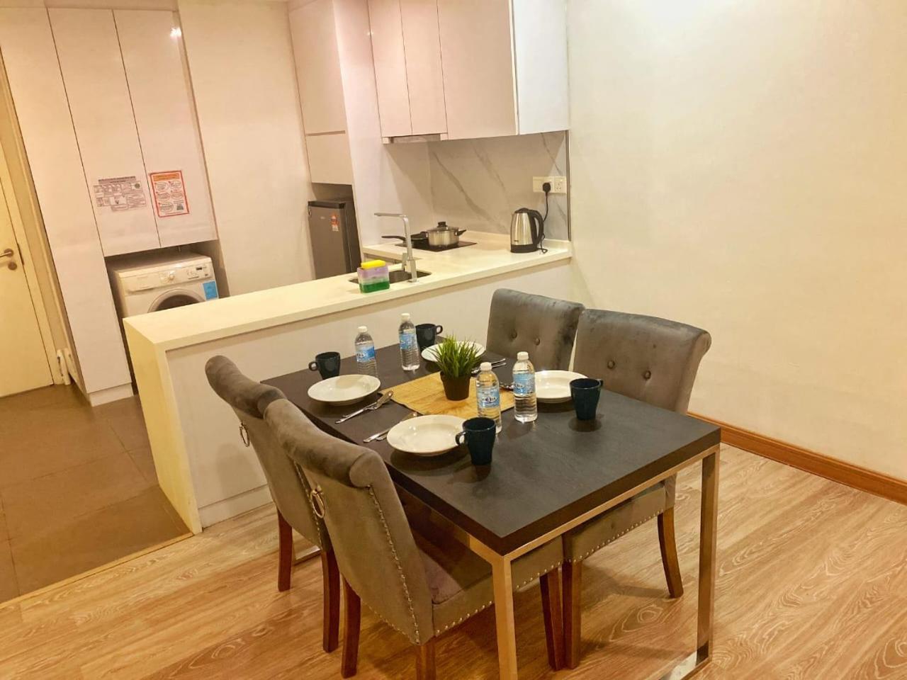 Appartement Oneiro One Bukit Ceylon à Kuala Lumpur Extérieur photo