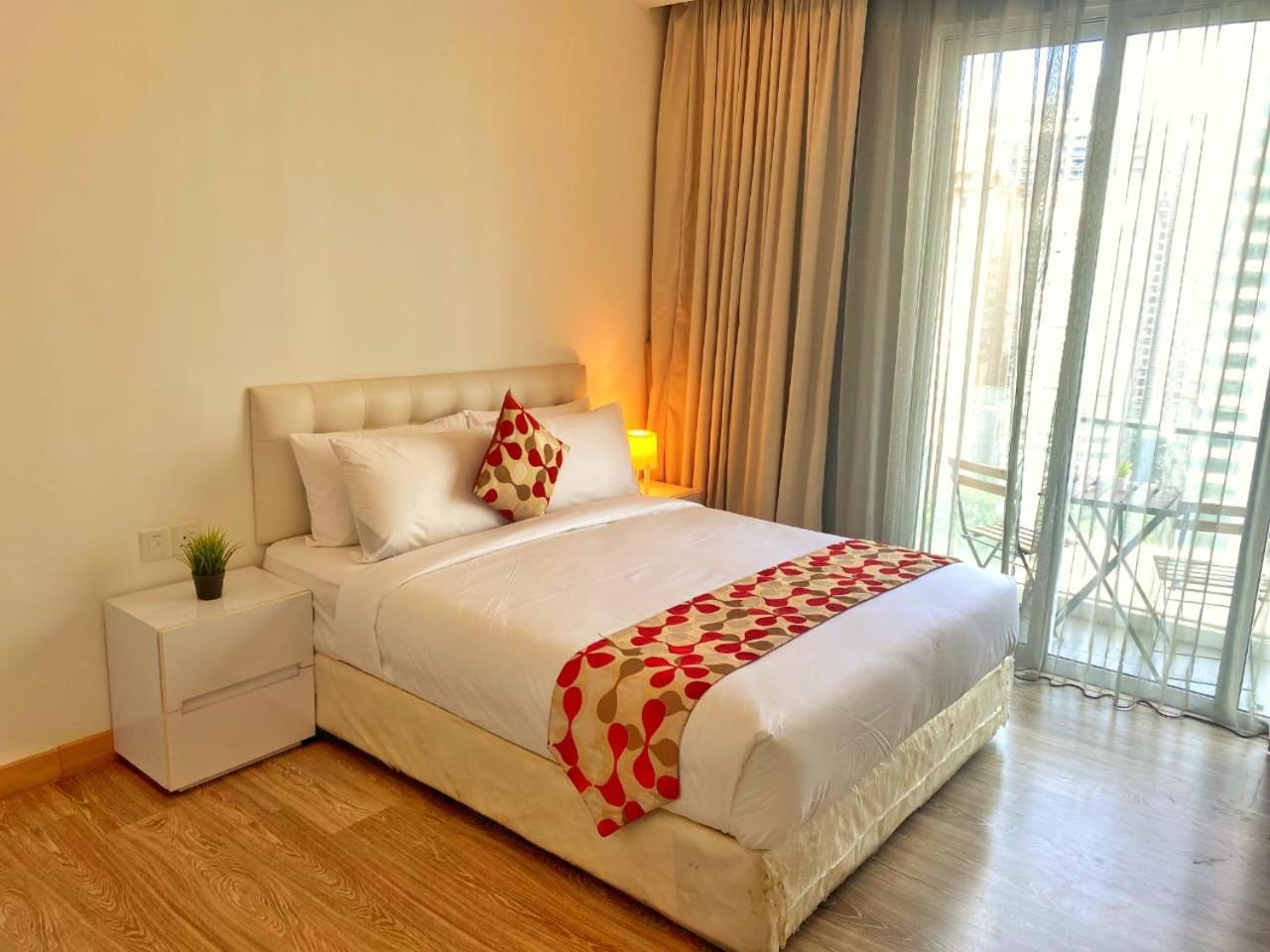 Appartement Oneiro One Bukit Ceylon à Kuala Lumpur Extérieur photo